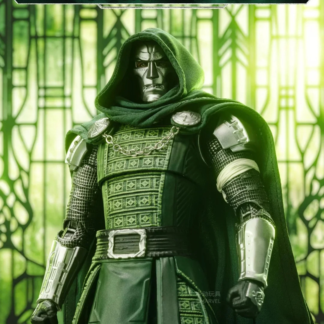 ZD Toys Doctor Doom 11